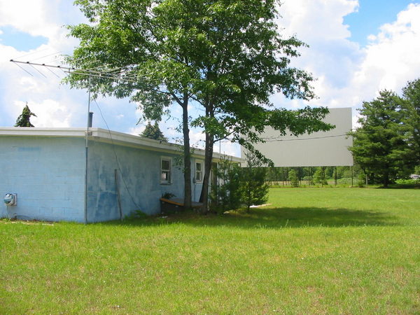 Meredith Drive-In Theatre - 2002-2003 Photo